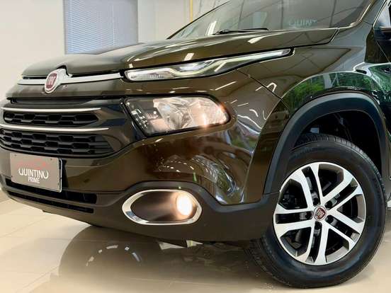 FIAT-TORO-2017