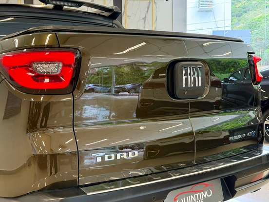 FIAT-TORO-2017