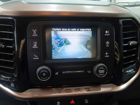 FIAT-TORO-2017
