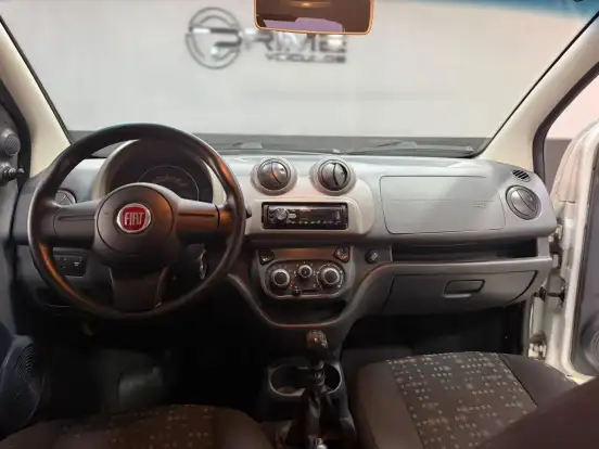 FIAT-UNO-2015
