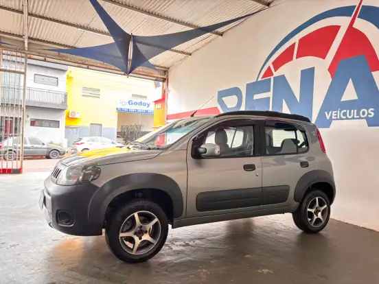 FIAT-UNO-1.0 EVO WAY 8V FLEX 4P MANUAL FIAT-UNO-2011