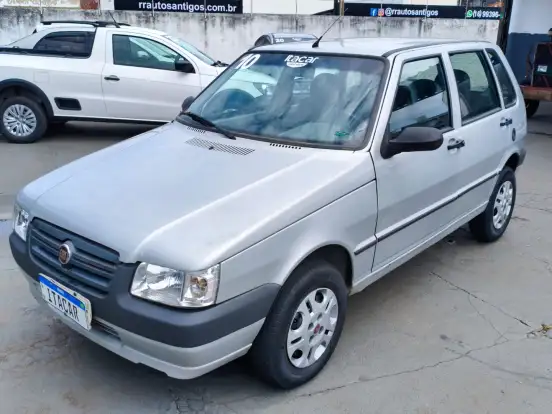 FIAT-UNO-2009