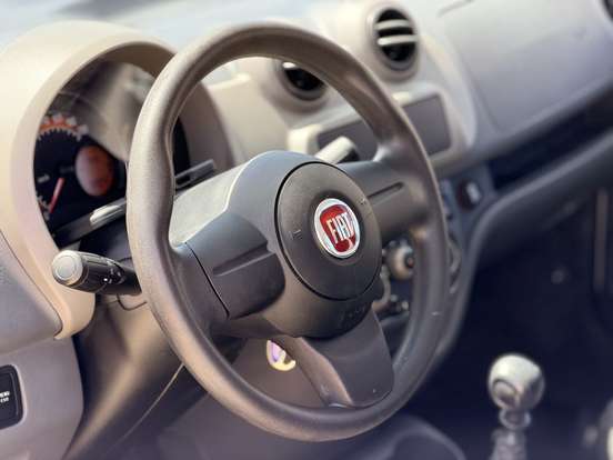 FIAT-UNO-2015