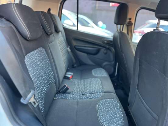 FIAT-UNO-1.0 FIRE FLEX ATTRACTIVE MANUAL FIAT-UNO-2021