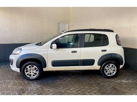 FIAT-UNO-2017