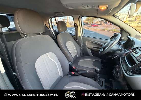 FIAT-UNO-2019