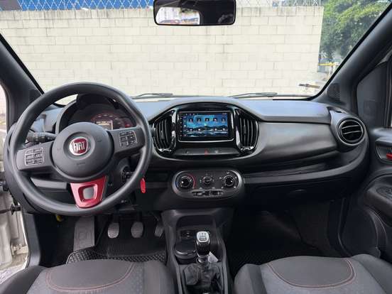 FIAT-UNO-2016