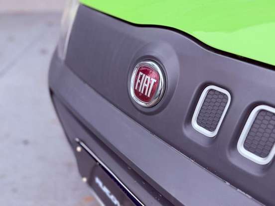 FIAT-UNO-1.4 EVO WAY 8V FLEX 4P MANUAL FIAT-UNO-2012
