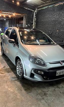 FIAT PUNTO 1.8 SPORTING 16V FLEX 4P AUTOMATIZADO