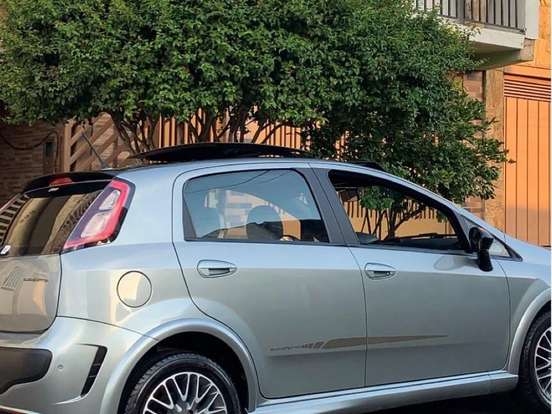 FIAT-PUNTO-1.8 SPORTING 16V FLEX 4P AUTOMATIZADO FIAT-PUNTO-2014