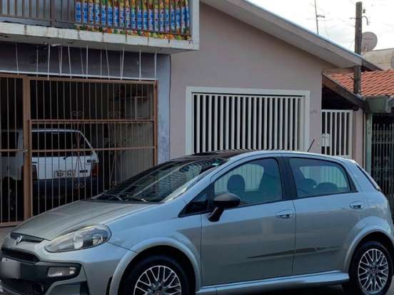 FIAT-PUNTO-1.8 SPORTING 16V FLEX 4P AUTOMATIZADO FIAT-PUNTO-2014