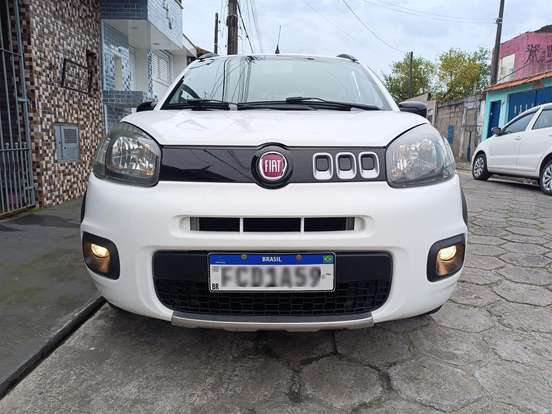 FIAT-UNO-2015