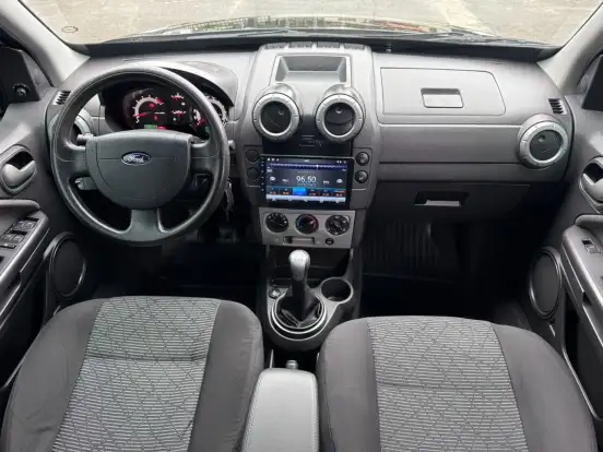 FORD-ECOSPORT-2010