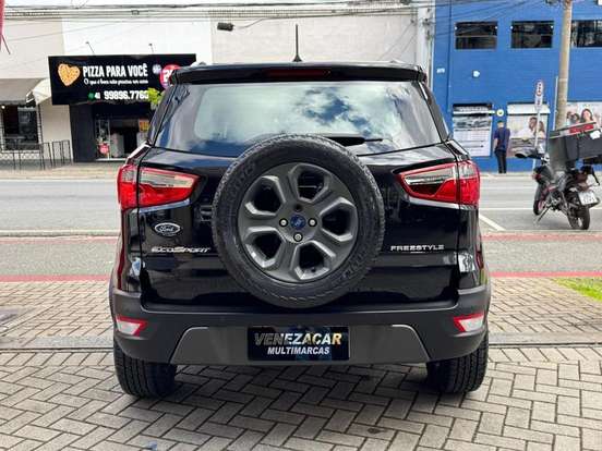 FORD-ECOSPORT-2018