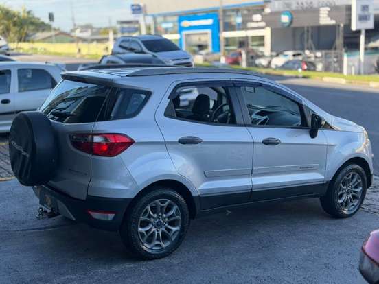 FORD-ECOSPORT-2013