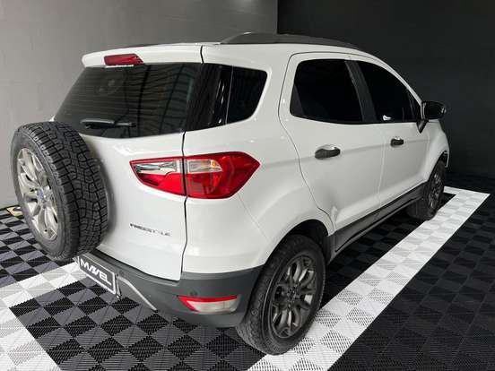 FORD-ECOSPORT-2017