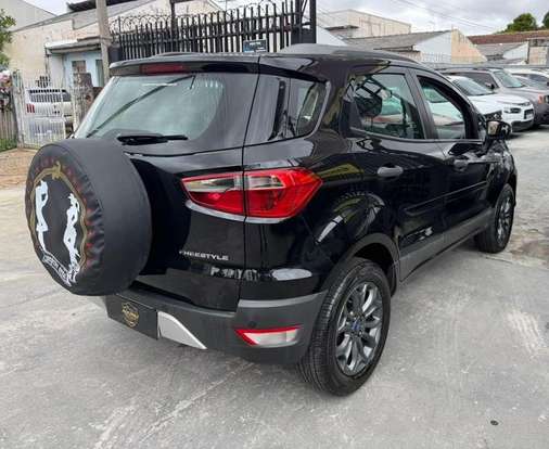 FORD-ECOSPORT-2015
