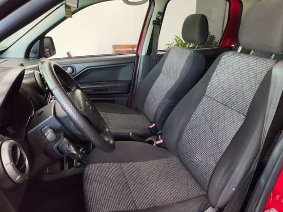 FORD-ECOSPORT-2012