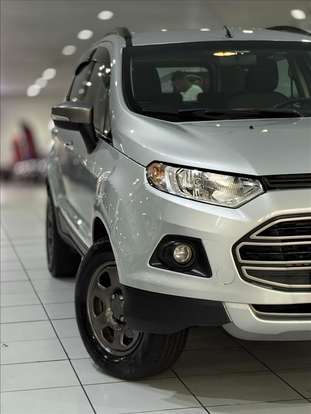 FORD-ECOSPORT-2012
