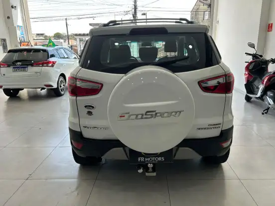 FORD-ECOSPORT-2014