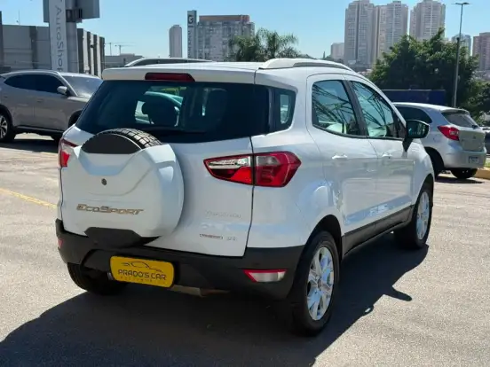 FORD-ECOSPORT-2015