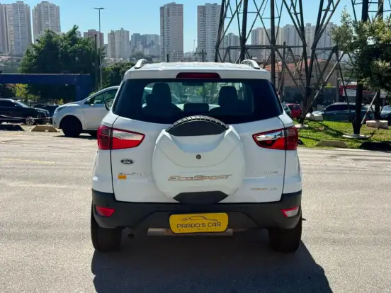 FORD-ECOSPORT-2015
