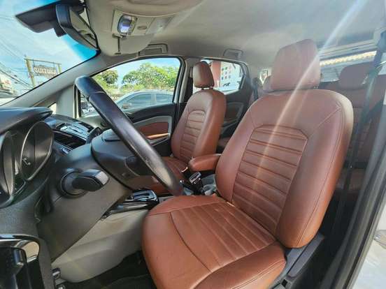 FORD-ECOSPORT-2014