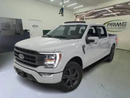 FORD-F-150-5.0 V8 GASOLINA CD LARIAT BLACK FX4 AUTOMÁTICO FORD-F-150-2025