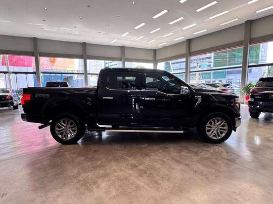 FORD-F-150-2024