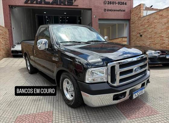 FORD F-250 4.2 XLT 4X2 CD V6 GASOLINA 4P MANUAL
