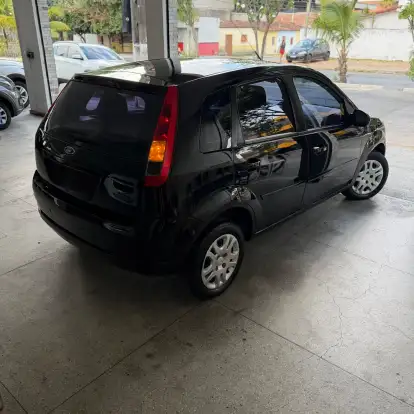 FORD-FIESTA-2013