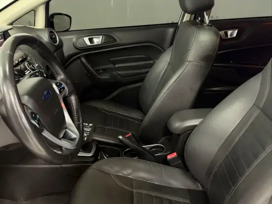 FORD-FIESTA-1.6 TITANIUM PLUS SEDAN 16V FLEX 4P POWERSHIFT FORD-FIESTA-2015