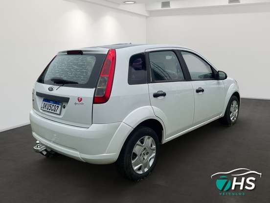FORD-FIESTA-2012
