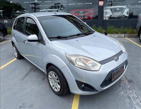 FORD FIESTA 1.0 ROCAM SE PLUS 8V FLEX 4P MANUAL