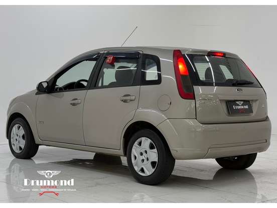 FORD-FIESTA-2012