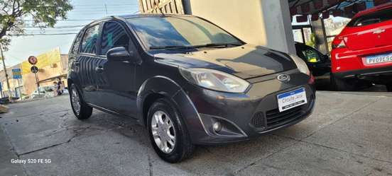 FORD-FIESTA-2011