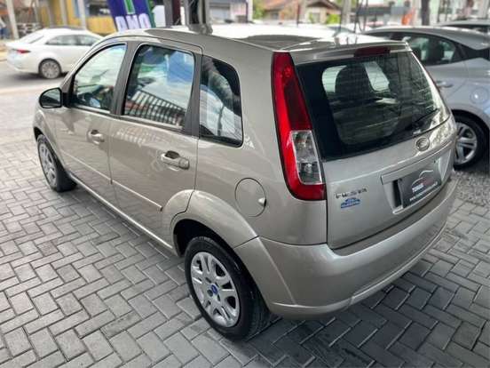 FORD-FIESTA-1.6 MPI CLASS HATCH 8V FLEX 4P MANUAL FORD-FIESTA-2009