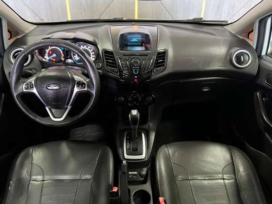 FORD-FIESTA-1.6 SE HATCH 16V FLEX 4P POWERSHIFT FORD-FIESTA-2015