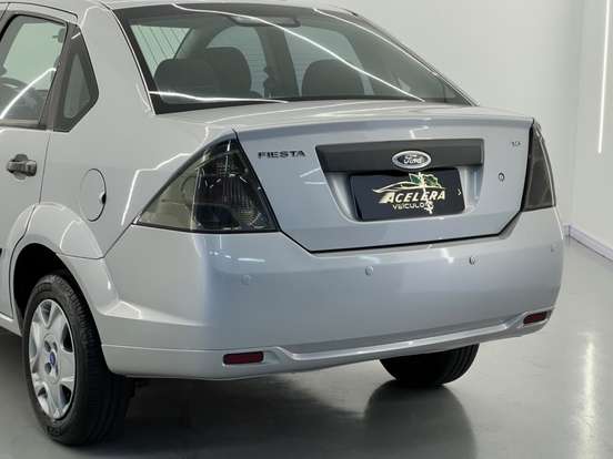 FORD-FIESTA-1.6 SE SEDAN 16V FLEX 4P MANUAL FORD-FIESTA-2011