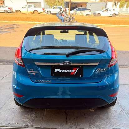 FORD-FIESTA-2015