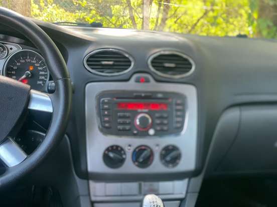 FORD-FOCUS-1.6 GL 16V FLEX 4P MANUAL FORD-FOCUS-2012