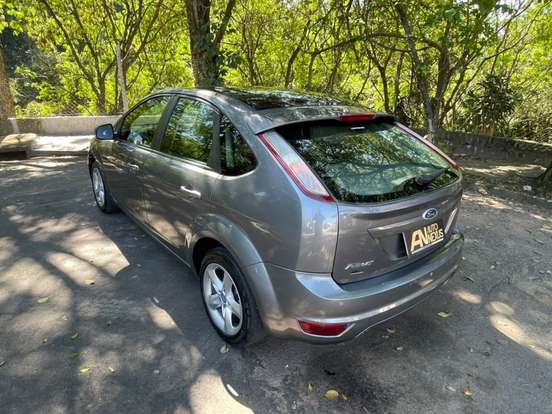 FORD-FOCUS-1.6 GL 16V FLEX 4P MANUAL FORD-FOCUS-2012