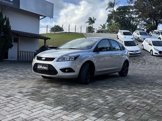 FORD-FOCUS-1.6 GL SEDAN 16V FLEX 4P MANUAL FORD-FOCUS-2010