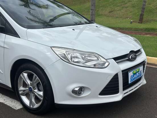 FORD-FOCUS-1.6 SE 16V FLEX 4P MANUAL FORD-FOCUS-2014