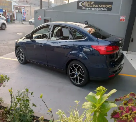 FORD FOCUS 2.0 TITANIUM PLUS SEDAN 16V FLEX 4P POWERSHIFT