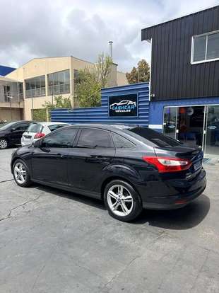 FORD-FOCUS-2014