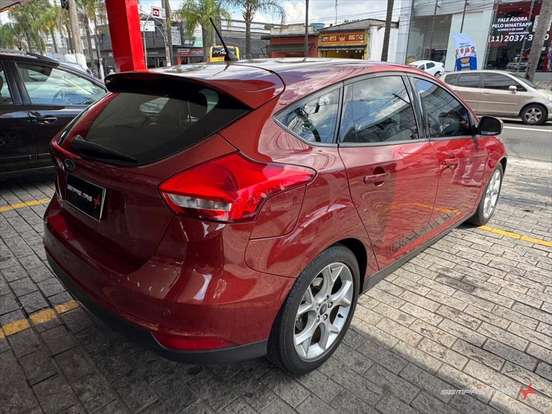FORD-FOCUS-2018