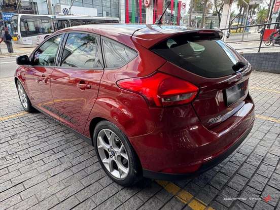 FORD-FOCUS-2018