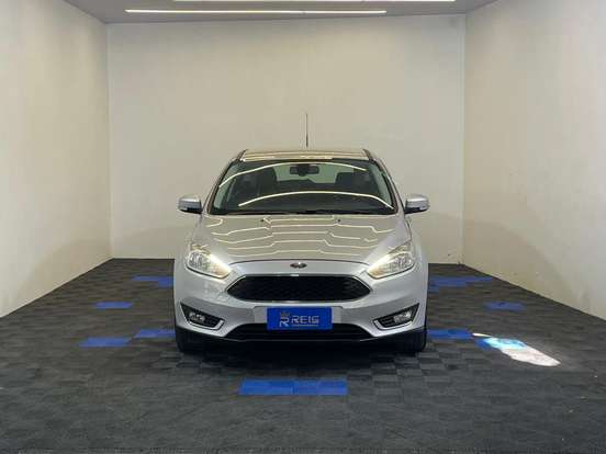 FORD-FOCUS-2016