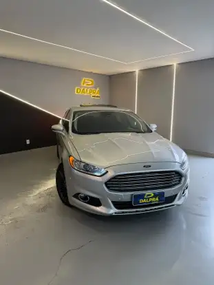 FORD-FUSION-2015